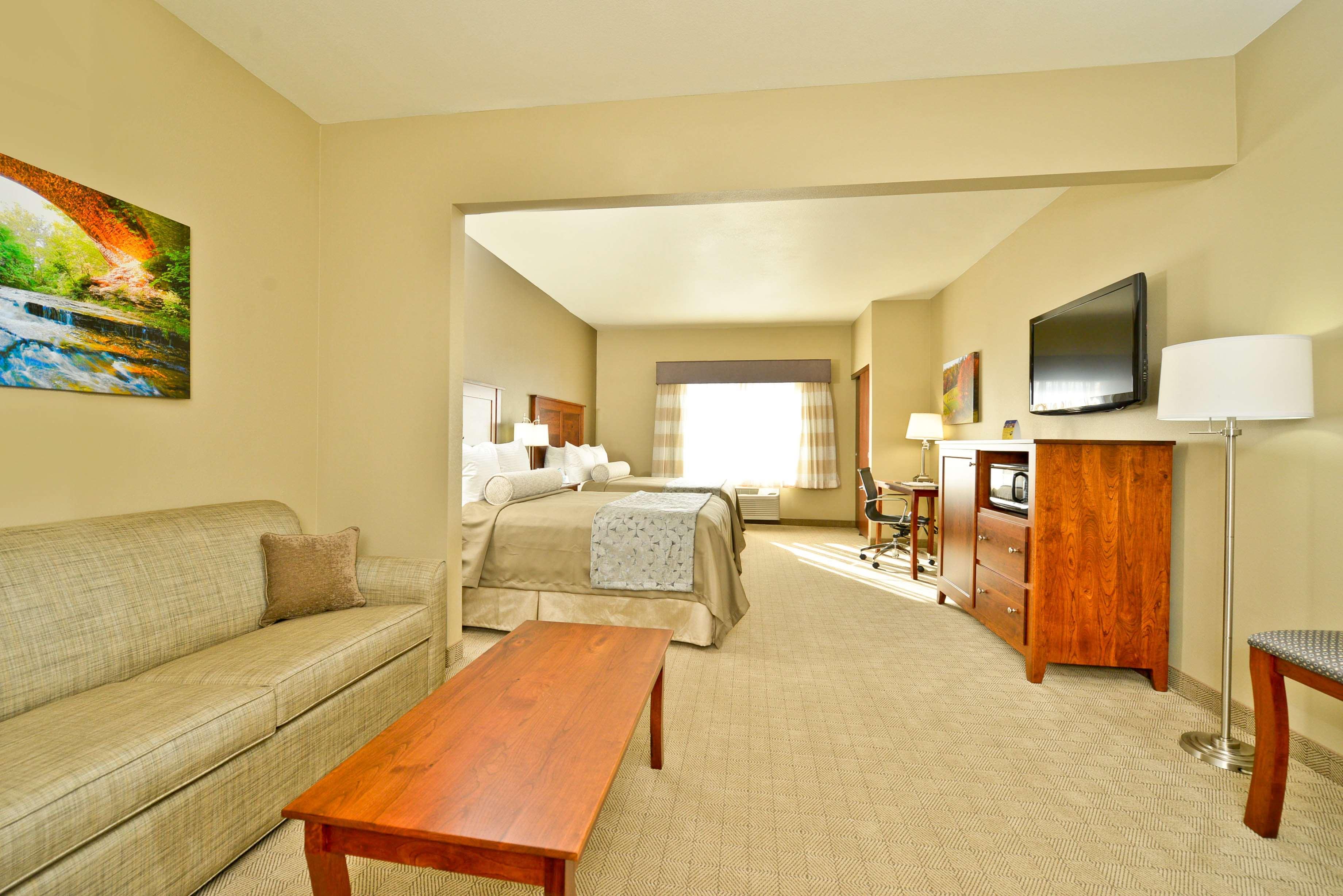 Best Western Plus Green Mill Village Hotel & Suites Arcola Exteriér fotografie