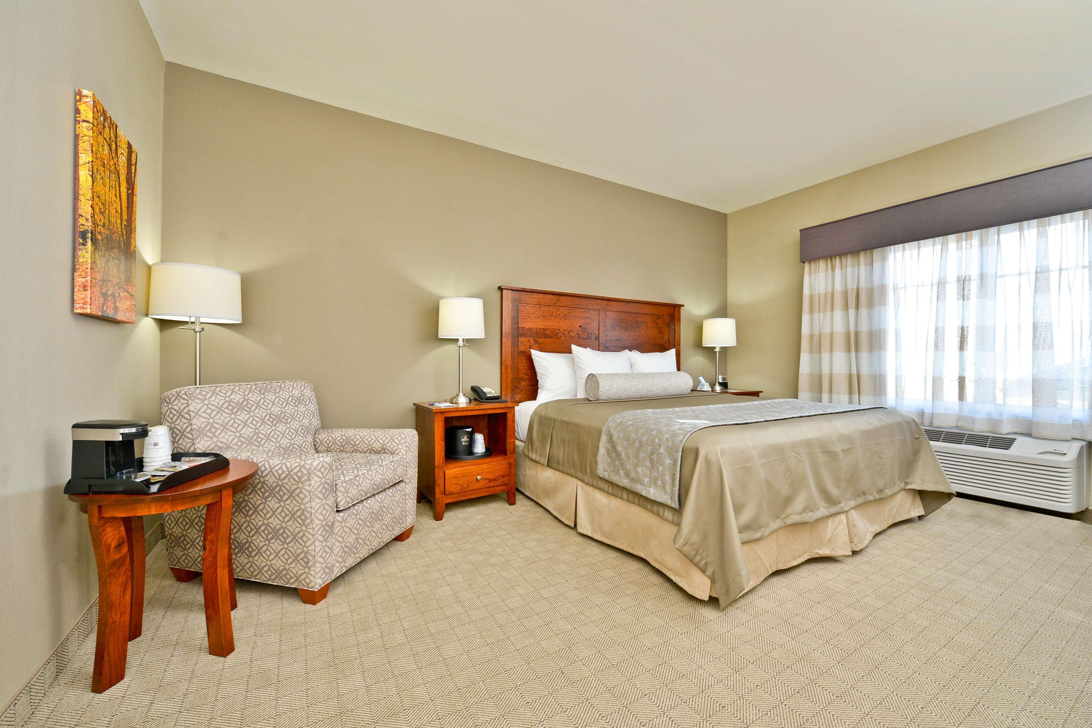 Best Western Plus Green Mill Village Hotel & Suites Arcola Exteriér fotografie