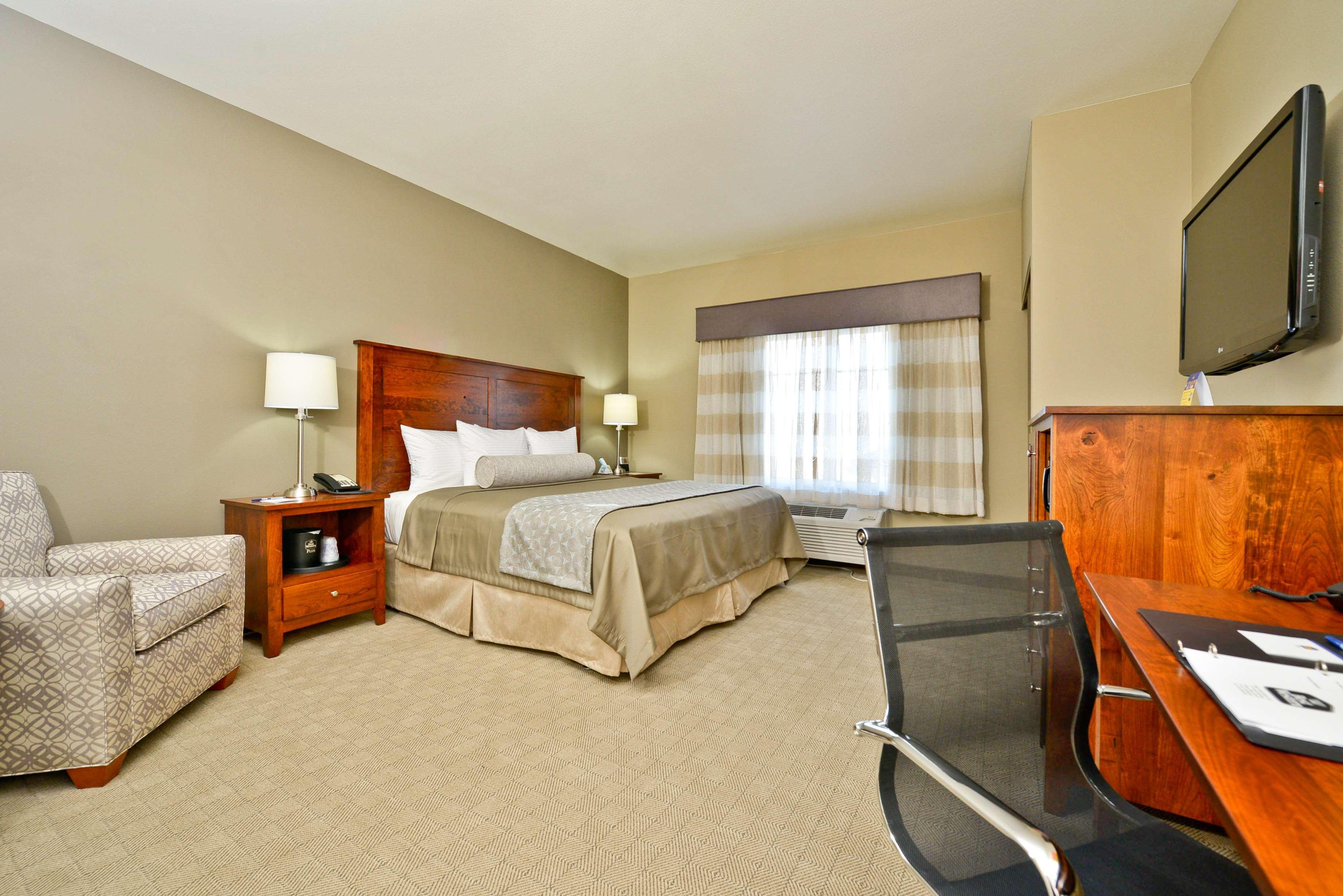 Best Western Plus Green Mill Village Hotel & Suites Arcola Exteriér fotografie