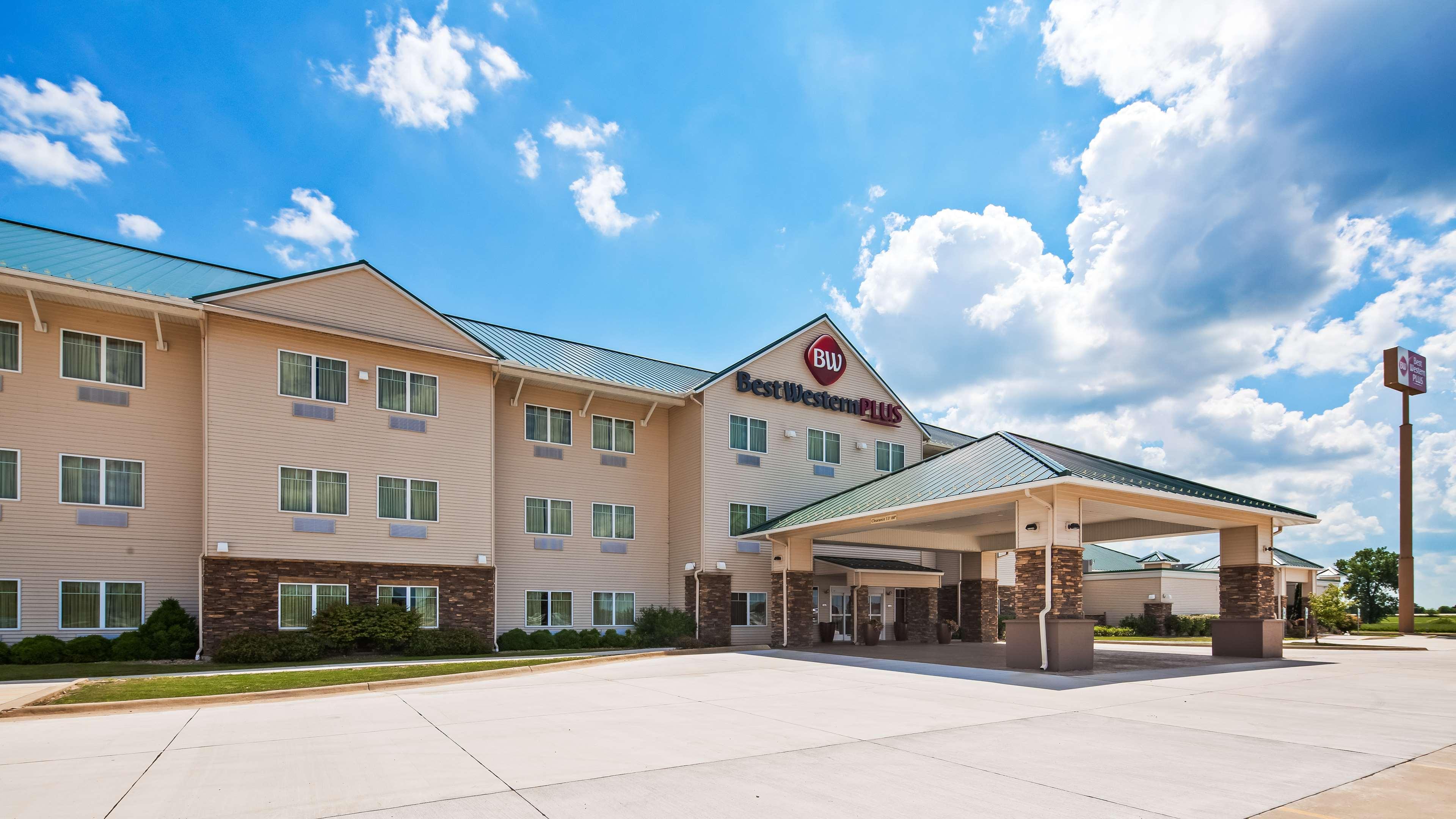 Best Western Plus Green Mill Village Hotel & Suites Arcola Exteriér fotografie